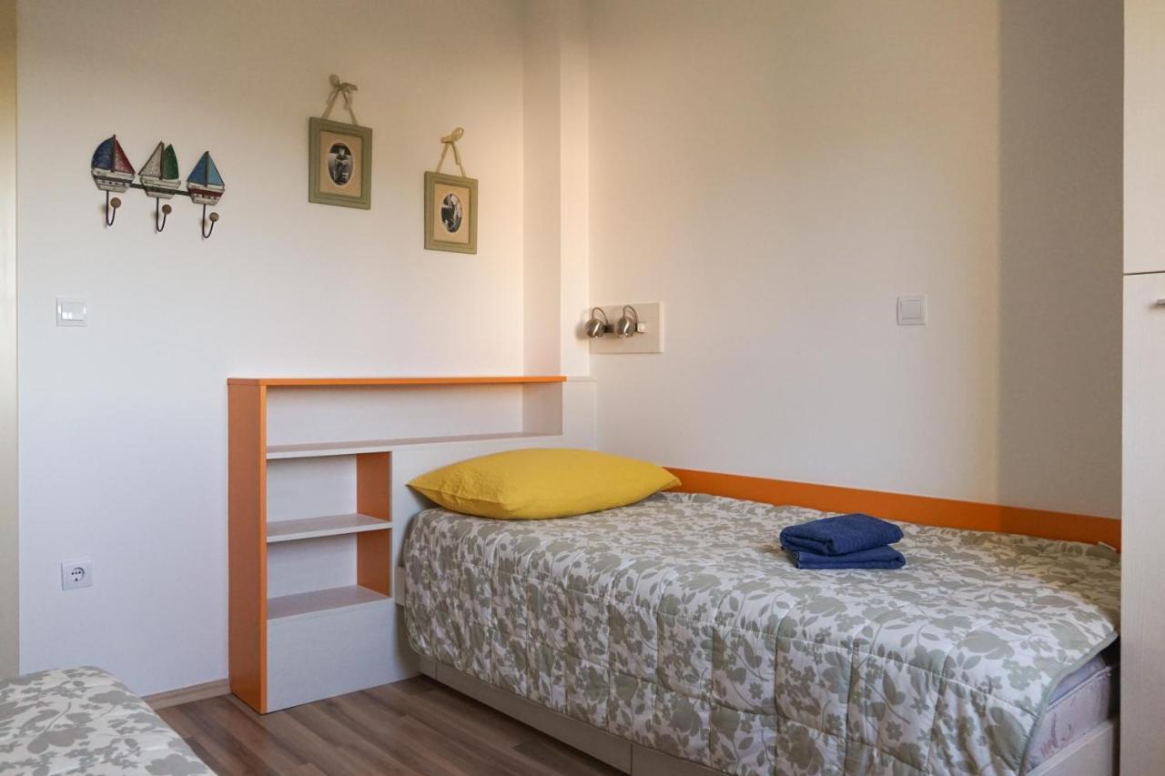 Apartment Punat Buitenkant foto